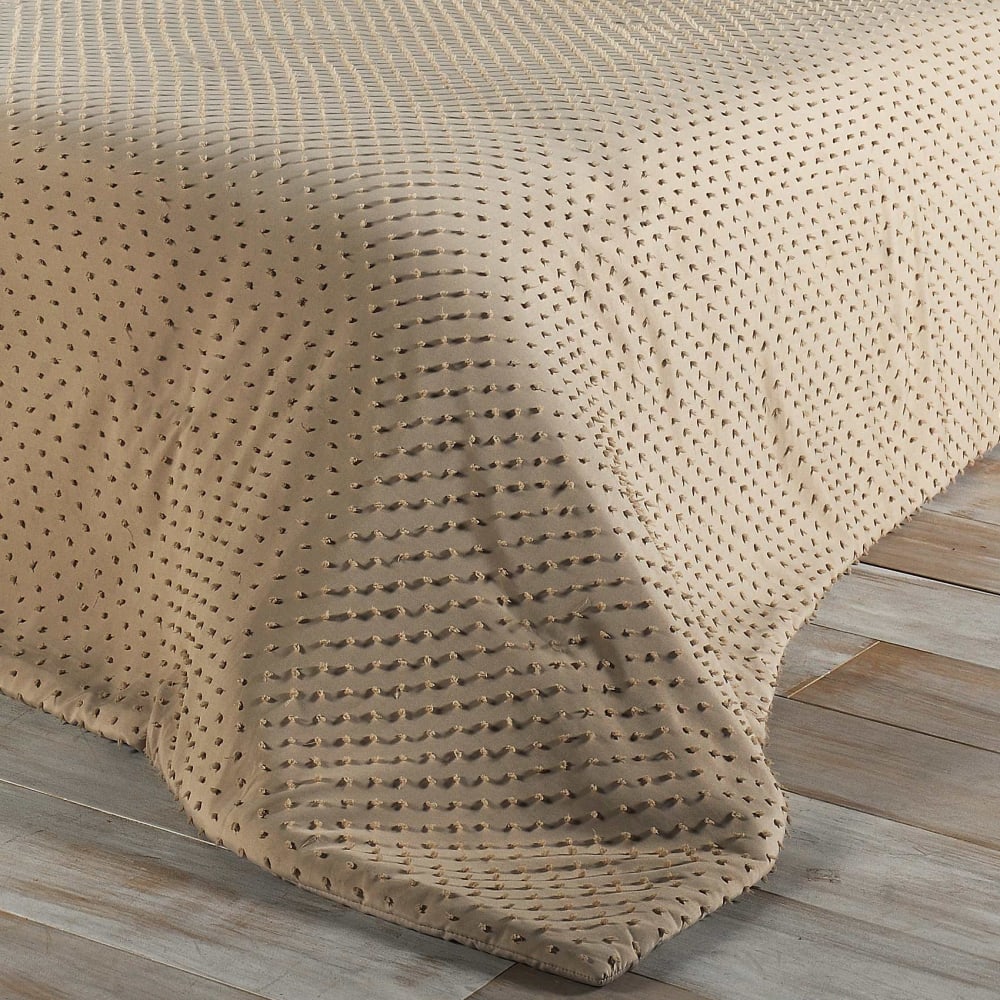 Jeté de lit à petits pompons polyester beige 230x250 cm - Maisons du Monde