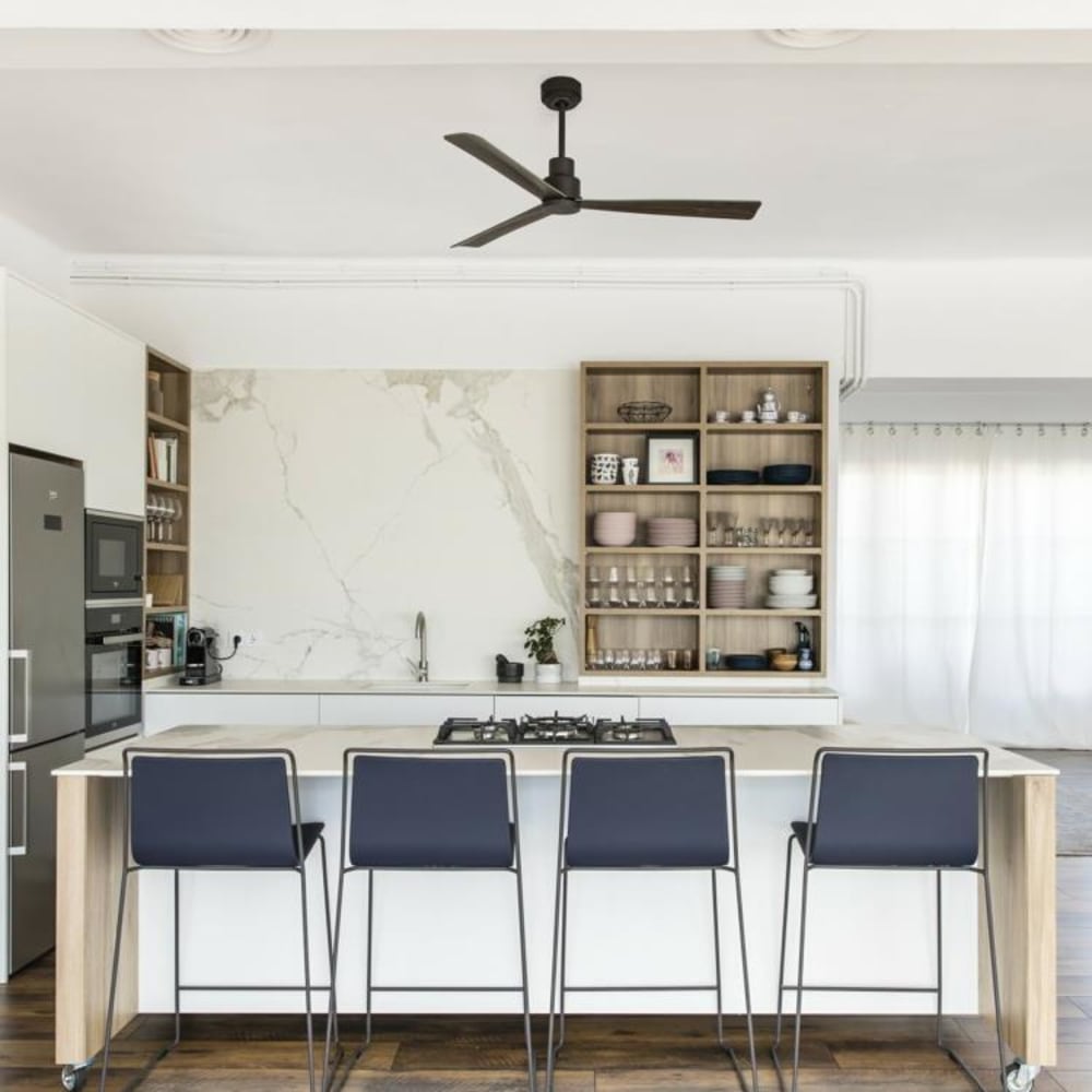Ventilatore senza luce in acciaio spazzolato con 4 pale legno