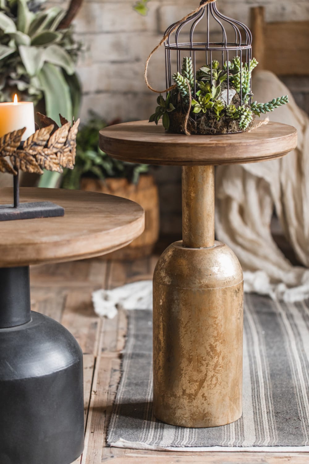 Table basse en bois et métal doré antique d43 - Maisons du Monde