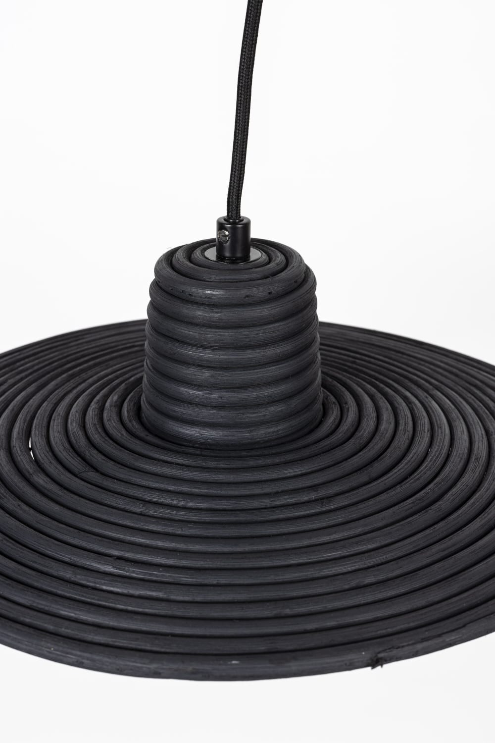 Petite suspension en rotin noir — vue 4