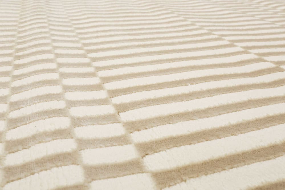 Tapis plat à motif et relief beige sable 120x170 — vue 4