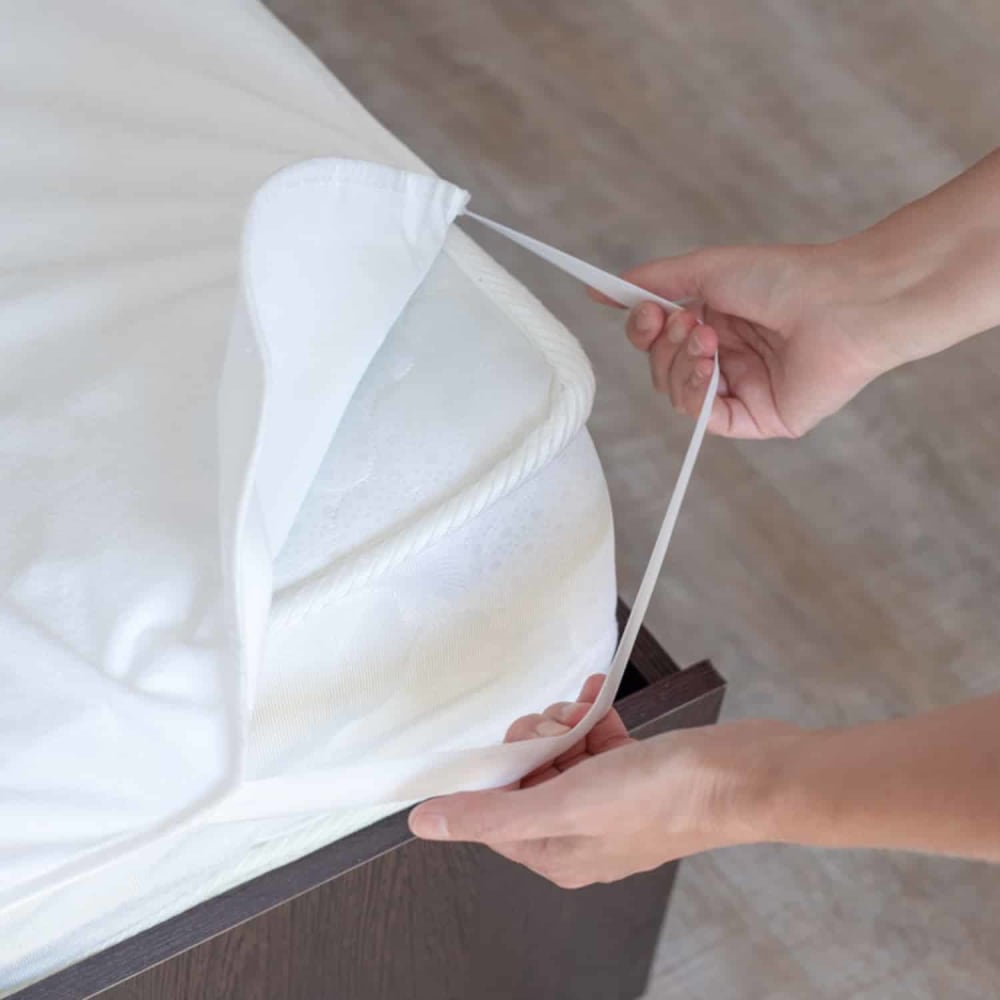 Protège matelas imperméable  en coton blanc 110x190 cm