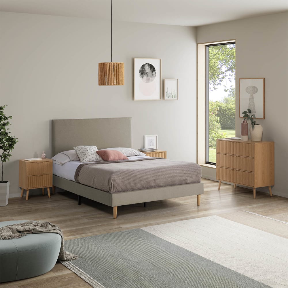 Base rembourrée 150x190 cm Beige, Hauteur 30 cm - Maisons du Monde