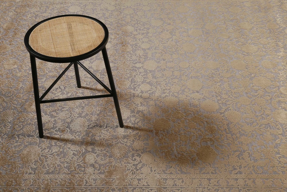 Tappeto classico morbido e vintage, dorato con rilievo, 133x200