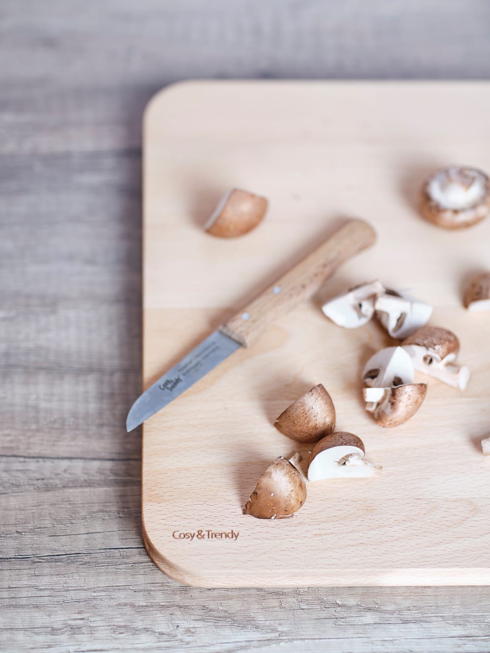 Planche à découper en Bois d'Hêtre, marron, 24X21 cm - Maisons du Monde