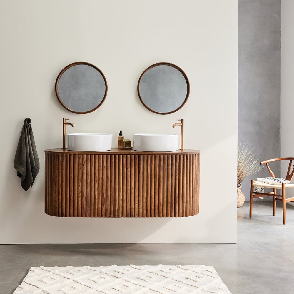 BERAH GETAH Hängender Waschtischunterschrank aus massivem Mindi 140 style modern Braun Holz
