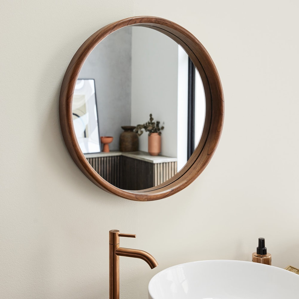 BERAH GETAH Spiegel aus massivem Mindi rund Finish Walnuss Ø50cm style modern Braun Holz