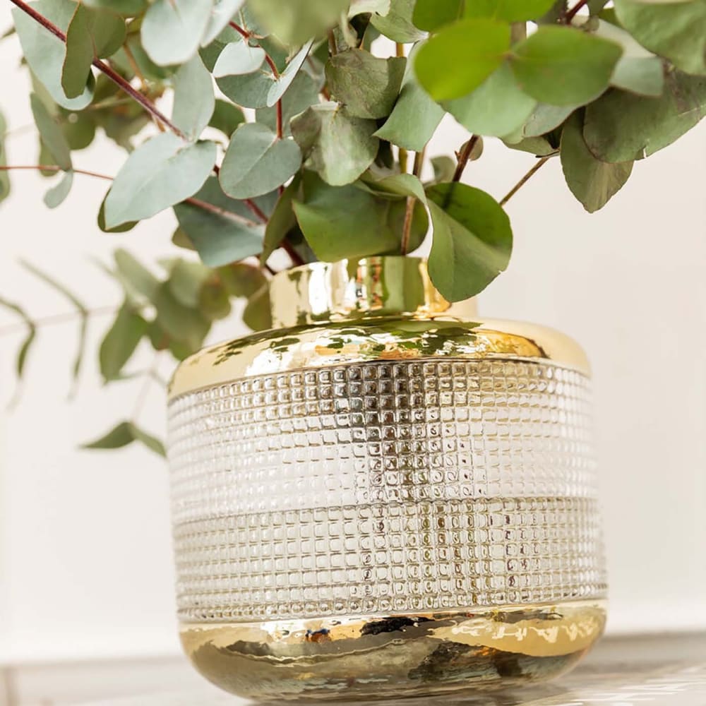 Vase aus strukturiertem Glas, gold, H19cm - Maisons Du Monde