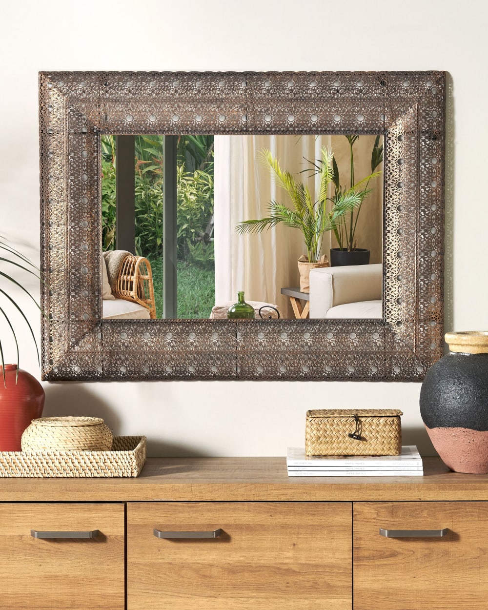 Miroir en métal cuivré 90x69