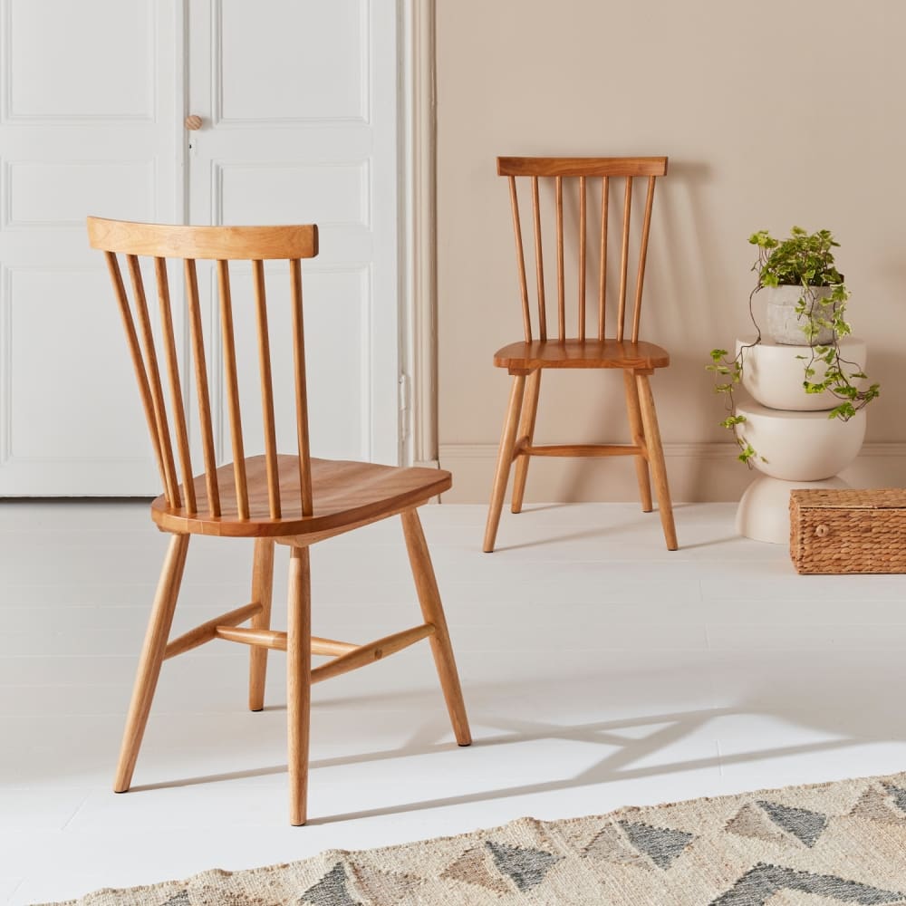 Lot de 2 chaises naturelles à barreaux en bois d'hévéa