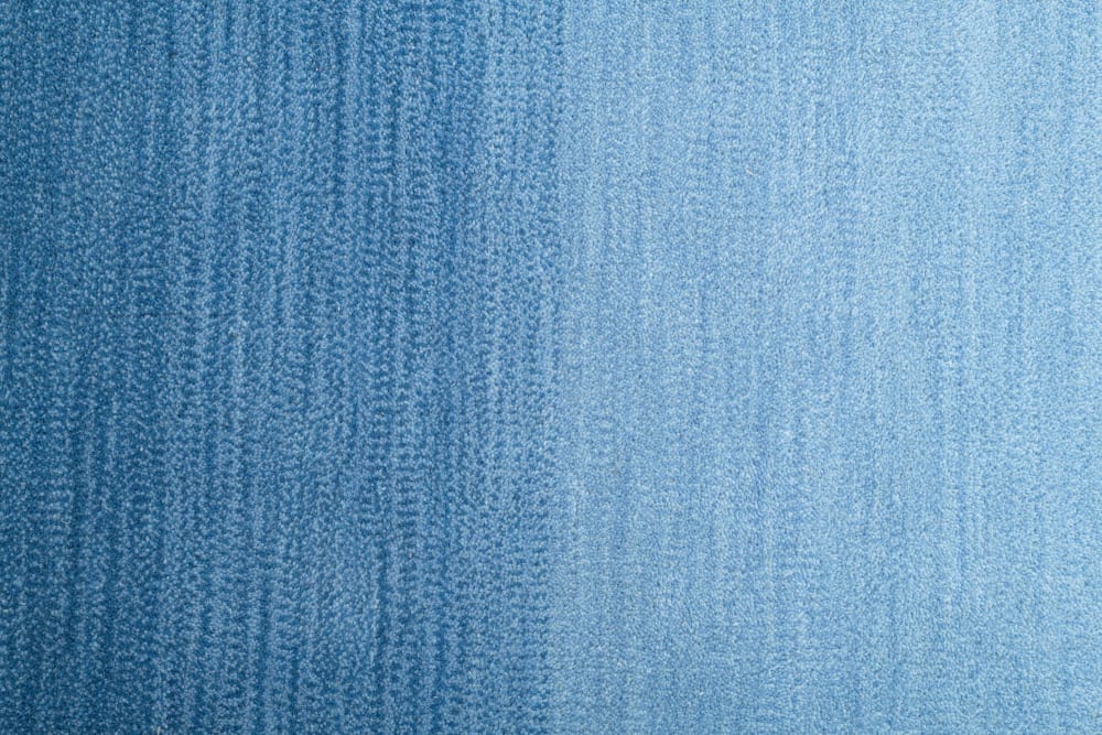Tapis dégradé de couleur en laine bleu 140x200 cm — vue 4