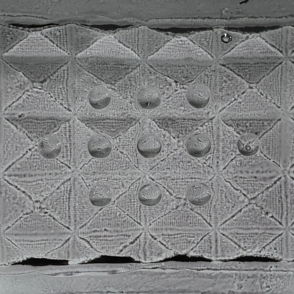 Pportesavon en verre recyclé anthracite 12x9x3 cm - Maisons du Monde