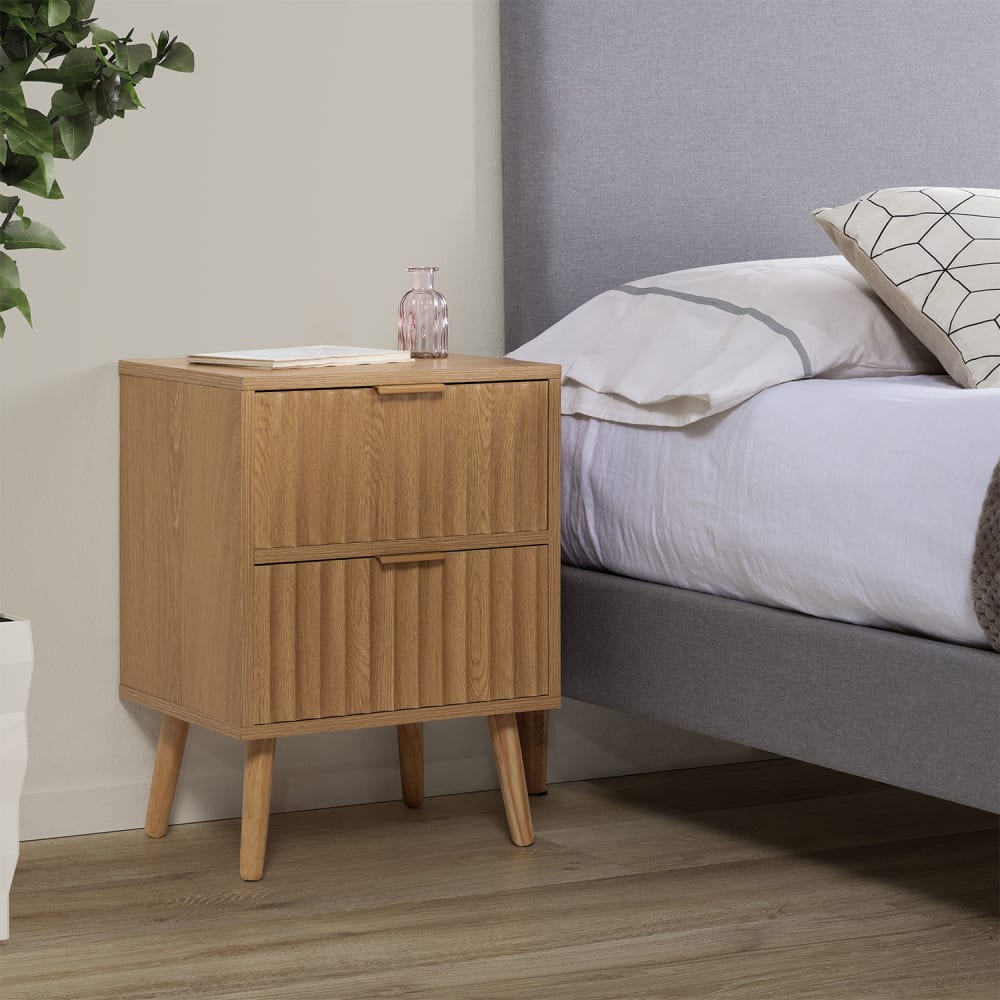 Table de chevet 2 tiroirs effet chêne - Maisons du Monde