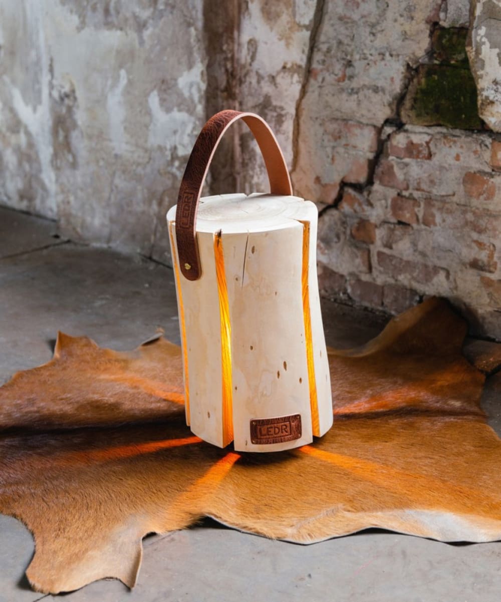 Lampe en bois de cerisier clair - Maisons du Monde