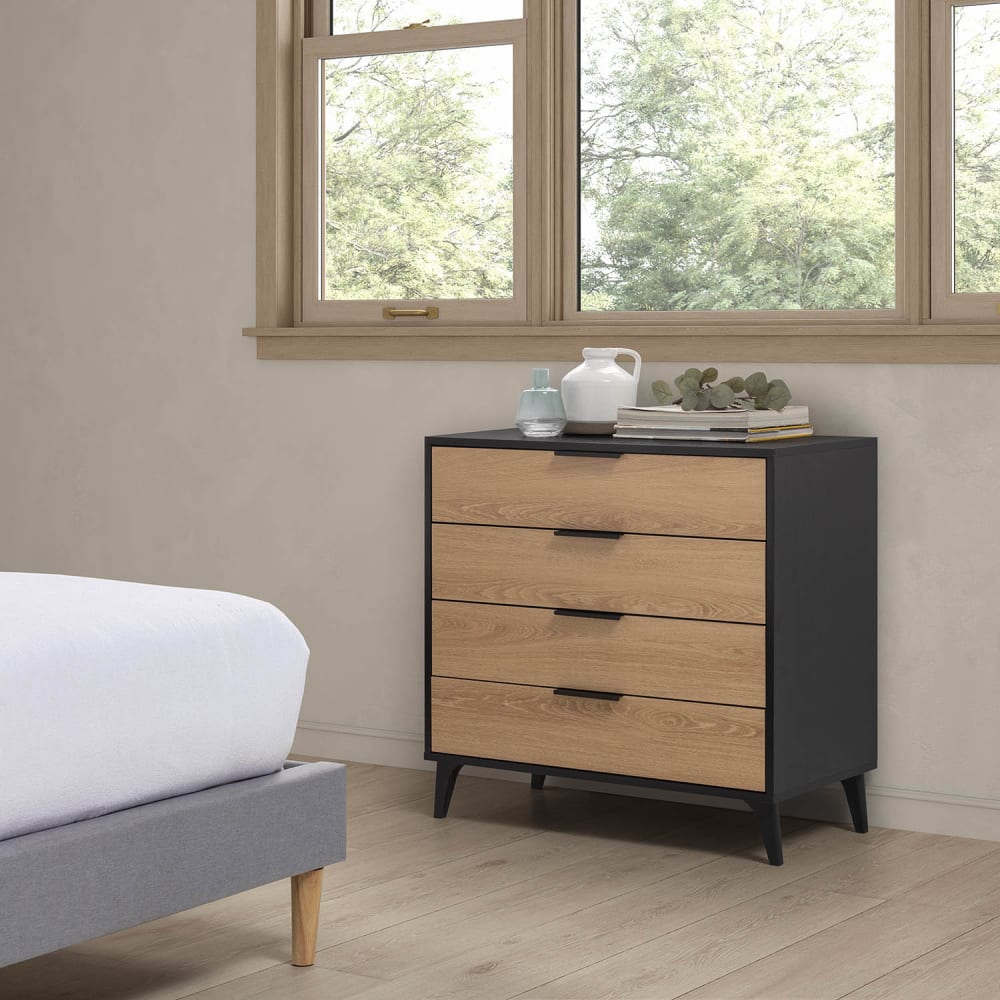 Commode de nuit 4 tiroirs coloris noir/chêne - Maisons du Monde