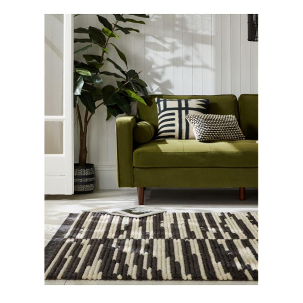 Tapis de salon en polyester noir 120x170 cm - Maisons du Monde