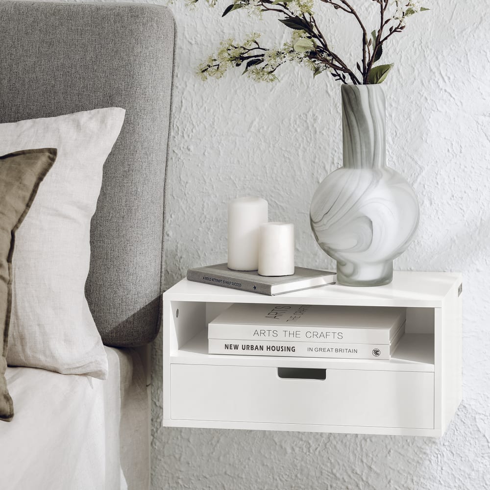 Table de chevet suspendue effet bois blanc