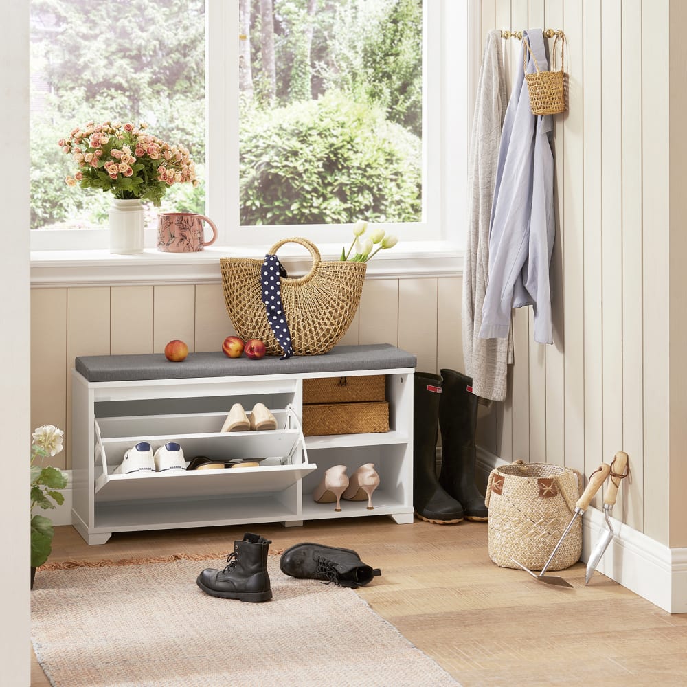 Banc à chaussures avec 1 abattant et 2 compartiments effet bois blanc - Maisons du Monde