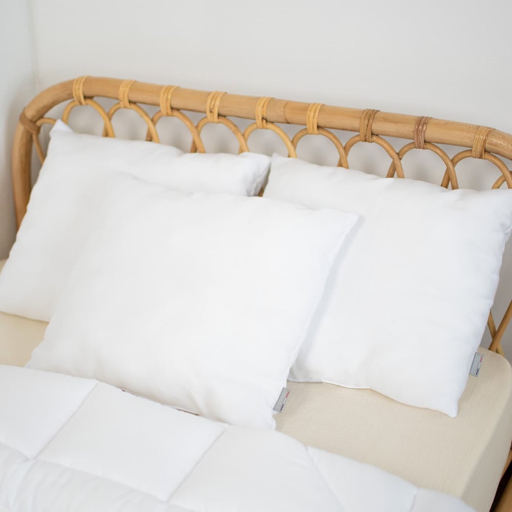 Oreiller enfant moelleux en satin de coton  35x40 cm - Maisons du Monde