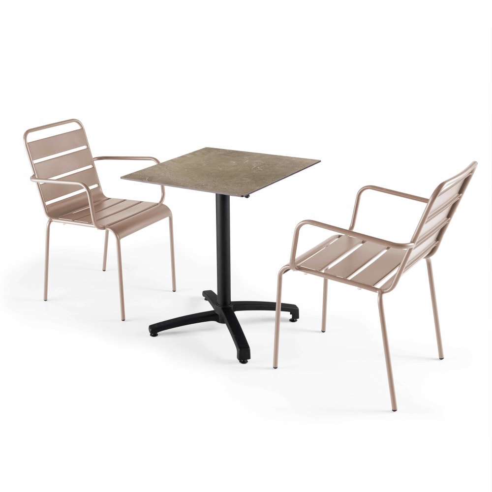 Ensemble table de terrasse stratifié marbre et 2 fauteuils taupe