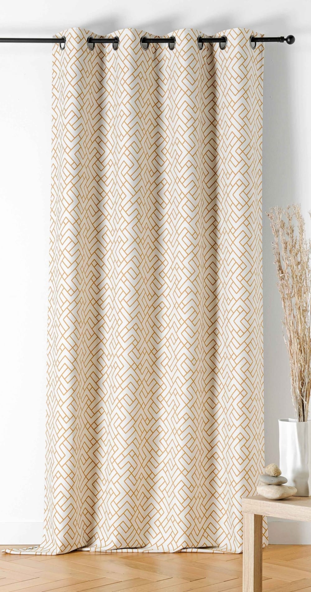 Rideau thermique imprimé graphique polyester jaune moutarde 140x240 cm - Maisons du Monde