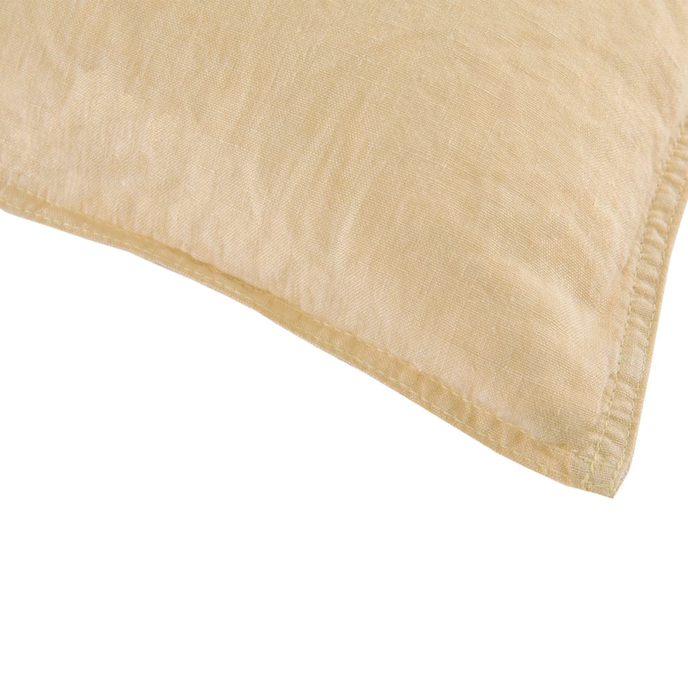 Taie d'oreiller en lin lavé beige 65 x 65 cm — vue 4