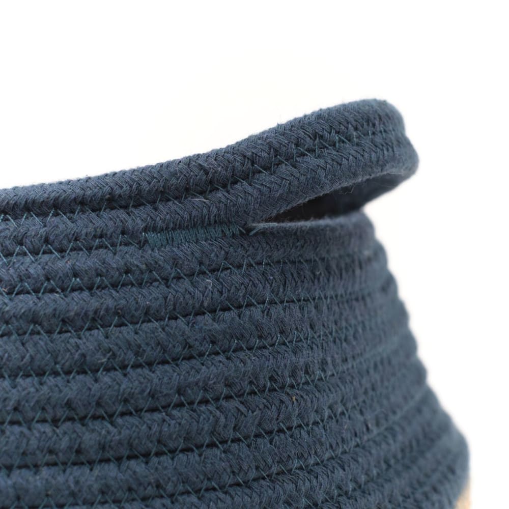 Panier rond tressé coton uni 27x23 cm bleu - Maisons du Monde