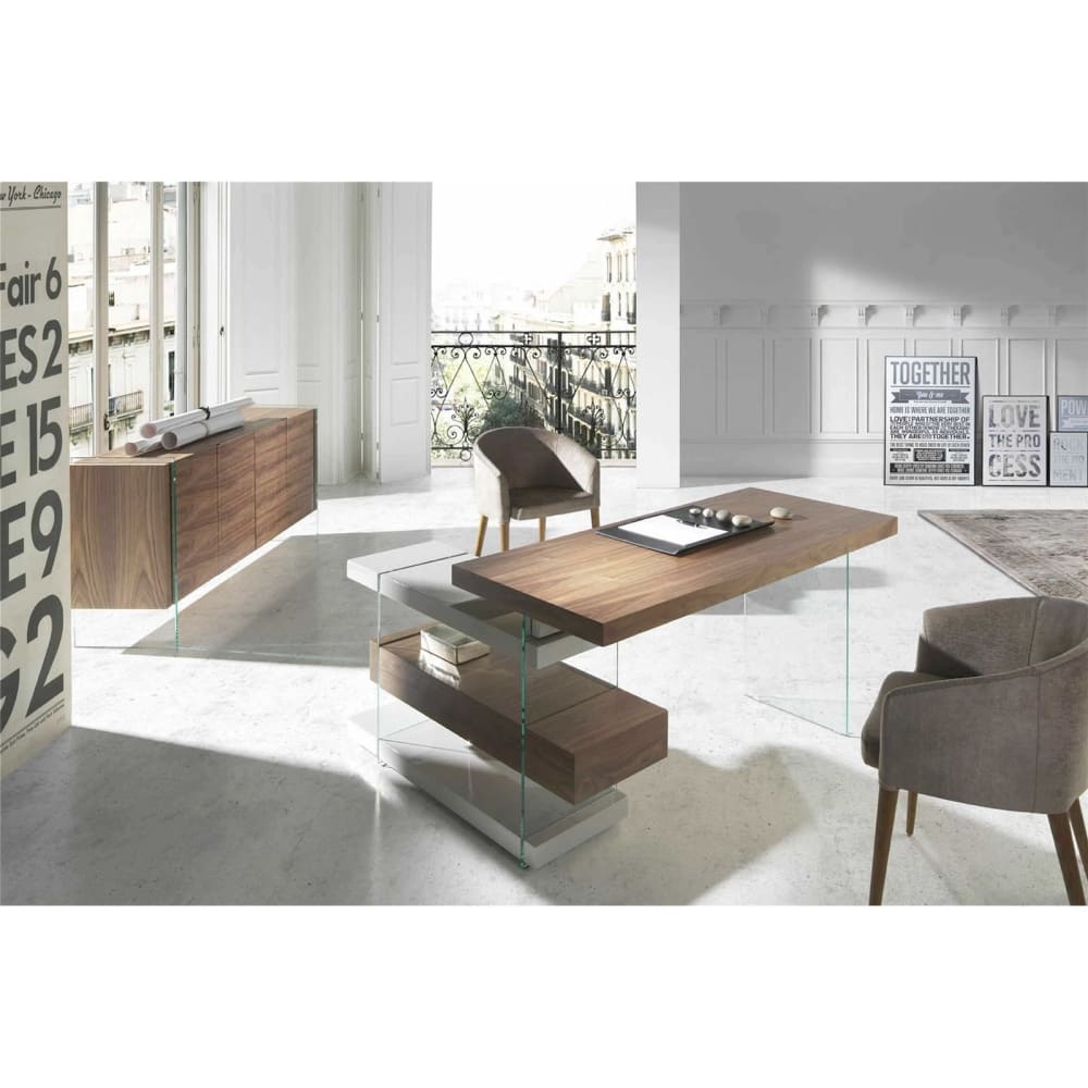 Bureau en verre trempé et bois avec deux étagères - Maisons du Monde