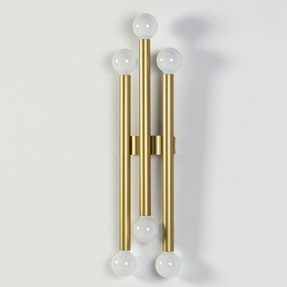 Applique en métal forme originale