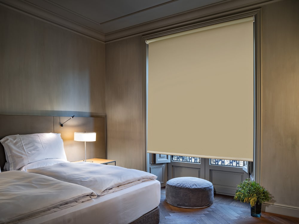 Store enrouleur occultant beige 125 x 190 cm