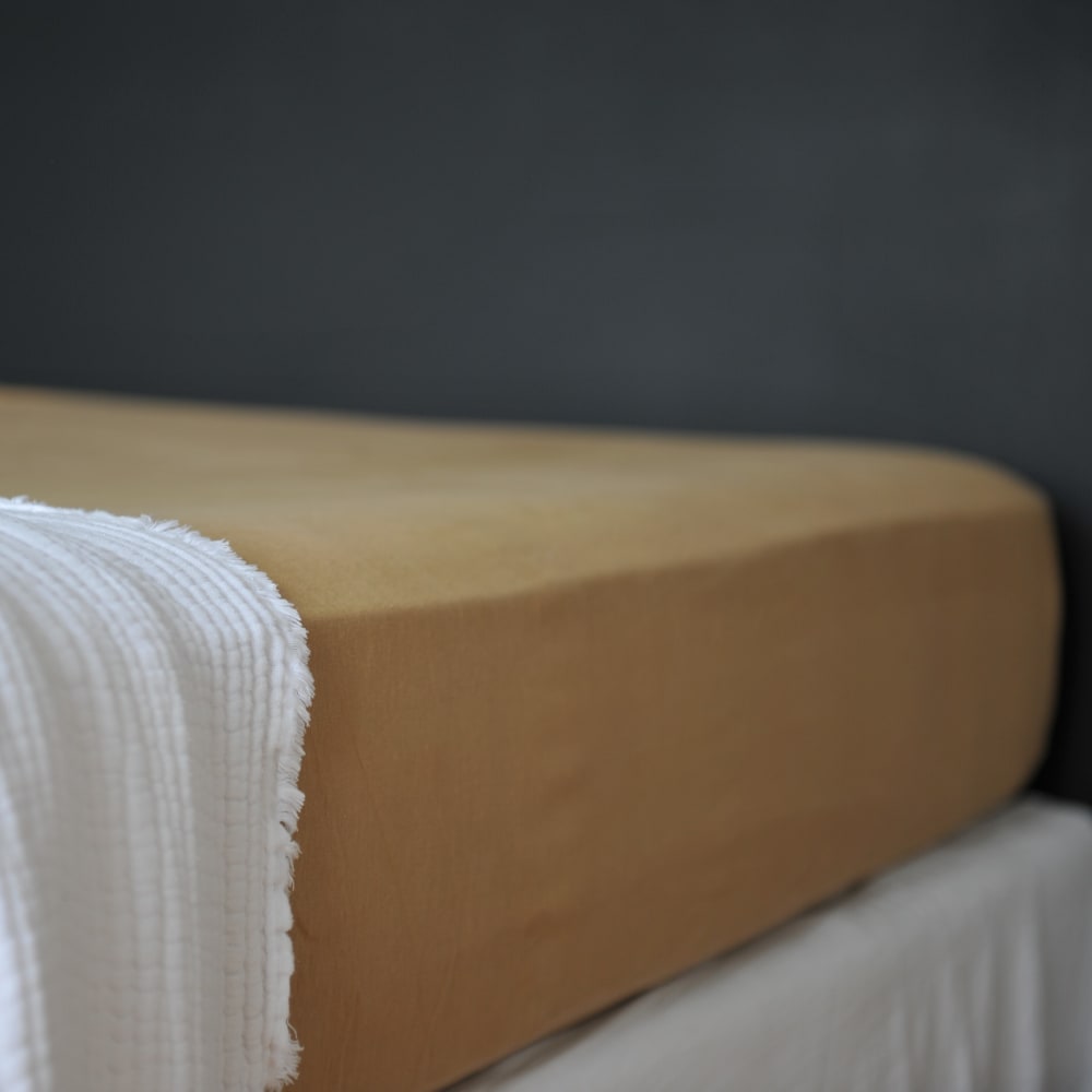 Maison d'été Drap housse en gaze de coton light camel 160X200X30 CM style classique chic Beige