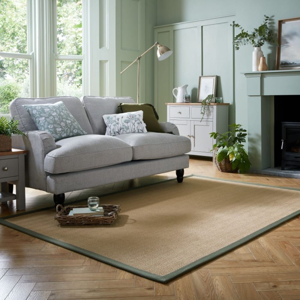 Tapis en jute beige avec bords verts kaki — vue 3