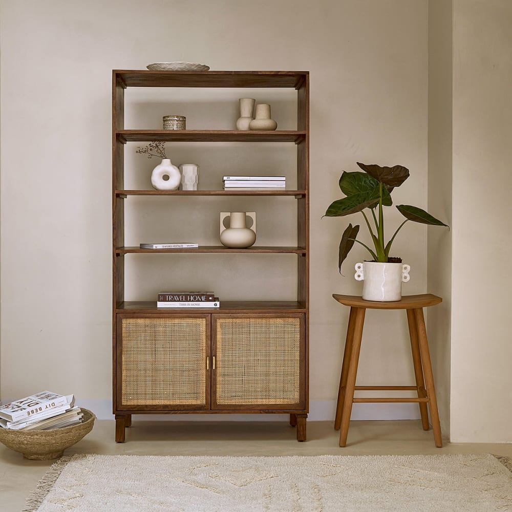 BERAH GETAH Bücherregal aus Mangoholz und Rohrgeflecht in Walnussoptik 170 cm style vintage Braun