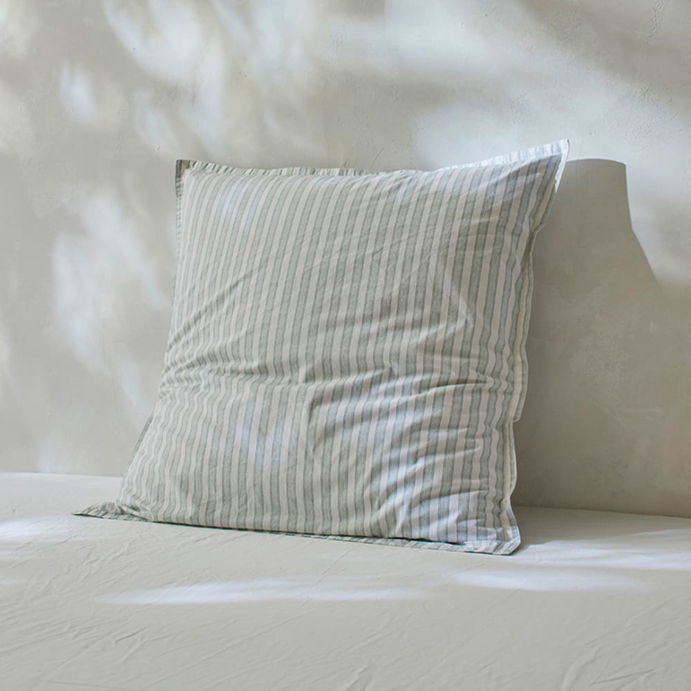 2 Taies d'oreiller en percale de coton organic 50x50+2,5 cm vert clair - Maisons du Monde