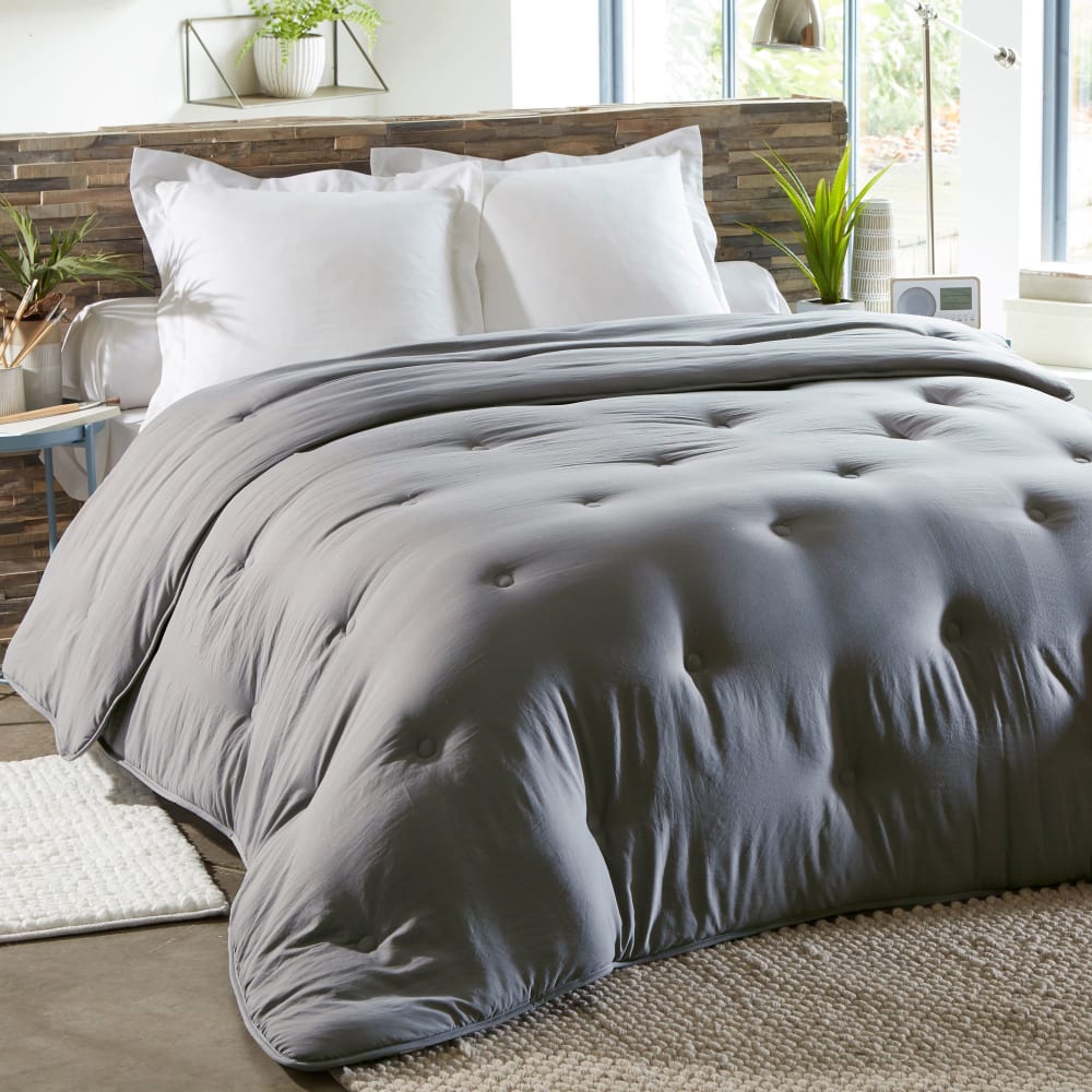Couette légère en polyester gris 200x200cm