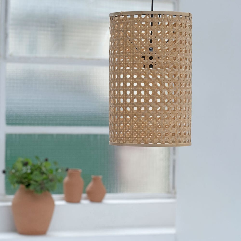 Suspension cylindrique en bambou naturel fait main — vue 3