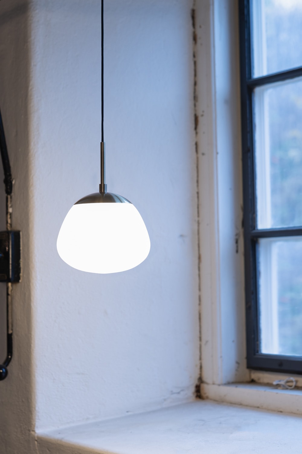 Suspension 1xE14 blanc et laiton antique — vue 3