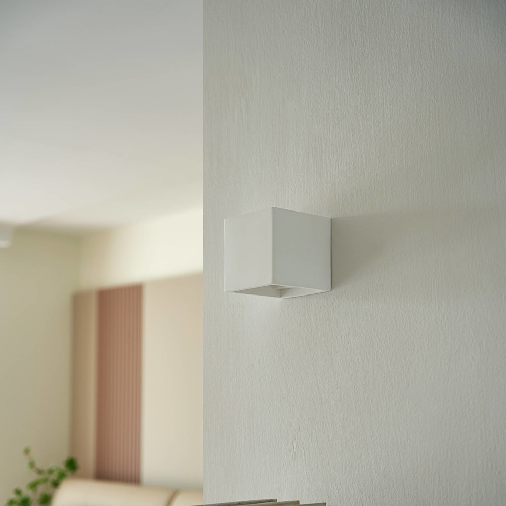 Applique murale en plâtre / terre cuite blanc - Maisons du Monde