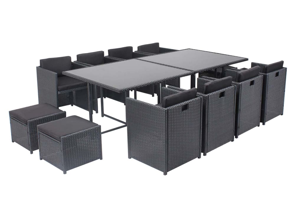 Table et chaises 12 places
