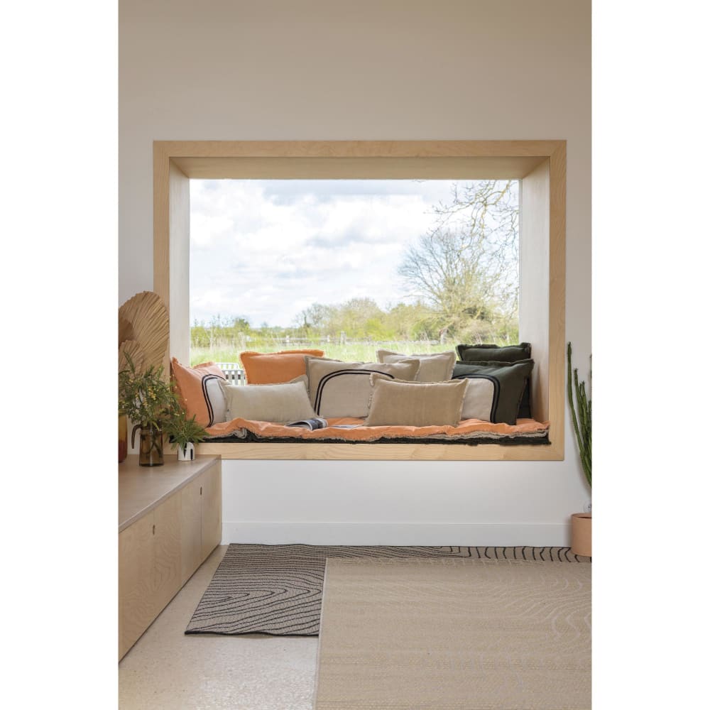 Coussin uni en lin lin 45 x 45 cm - Maisons du Monde