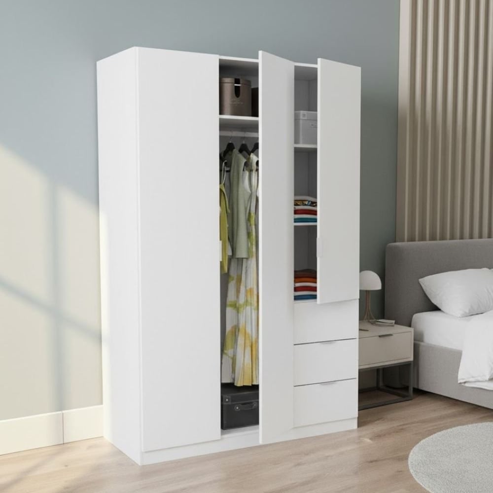 Armoire 3 portes effet bois blanc 135x52 cm - Maisons du Monde
