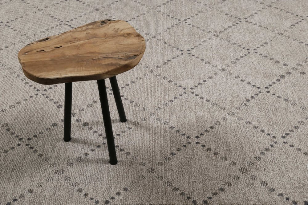 Tapis velours ras à motif losange fond gris/taupe chiné 133x200