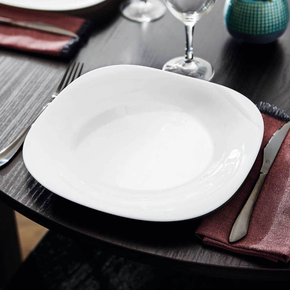 Assiette blanche 29,1 x 27 cm - Maisons du Monde