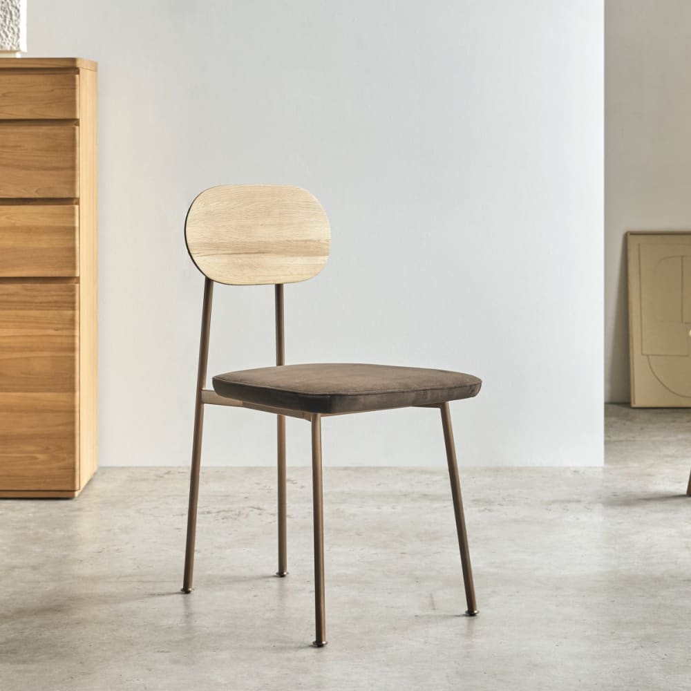 Tikamoon Stuhl brown aus Eiche style classic chic Braun Stoff