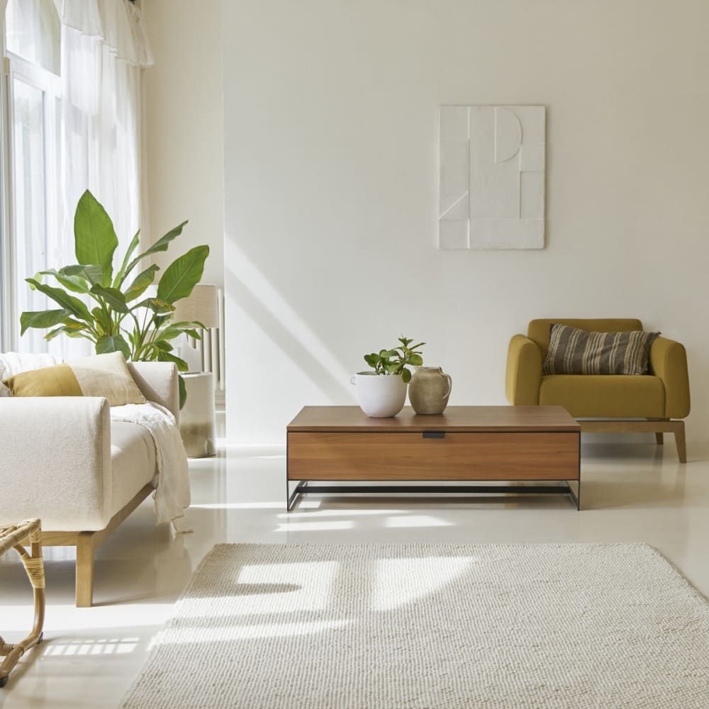 Tikamoon Couchtisch mit Stauraum aus massivem Akazienholz style industrial Beige