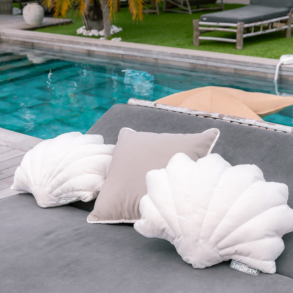 Coussin extérieur coquillage blanc - Maisons du Monde