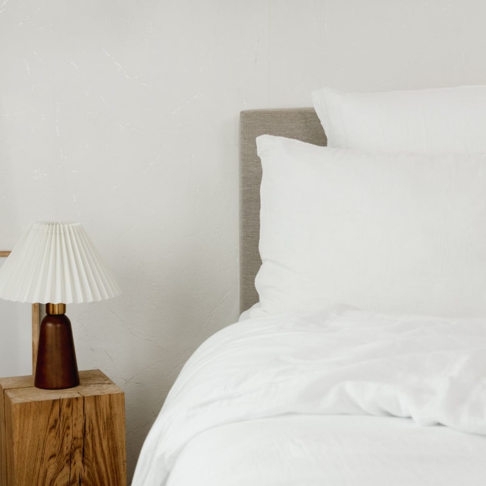 Lit tissu gris sommier à lattes 140x190 monobloc