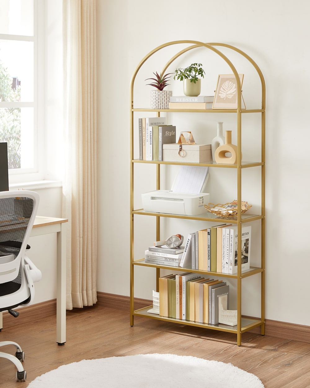 Bibliothèque 5 niveaux de rangement en verre trempé et verre doré - Maisons du Monde