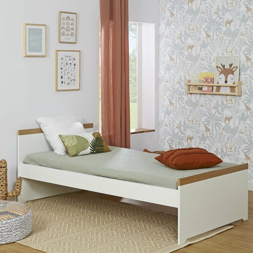 Lit enfant avec matelas effet bois blanc 90x190 cm - Maisons du Monde