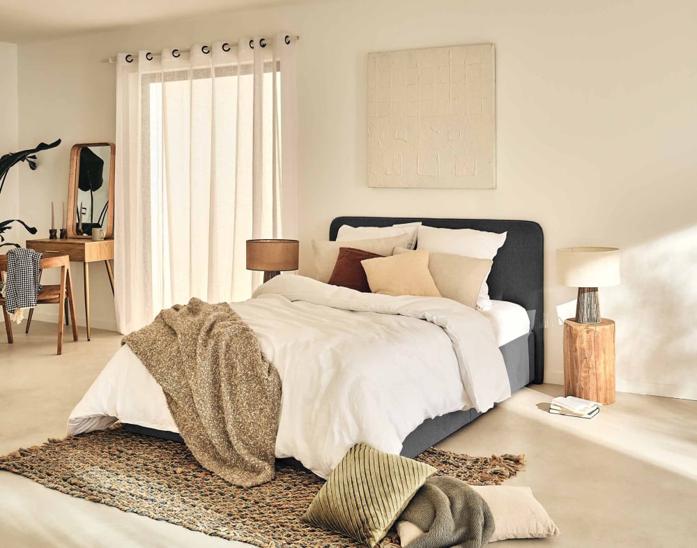 Lit coffre queen size 160x200 en tissu gris anthracite - Maisons du Monde
